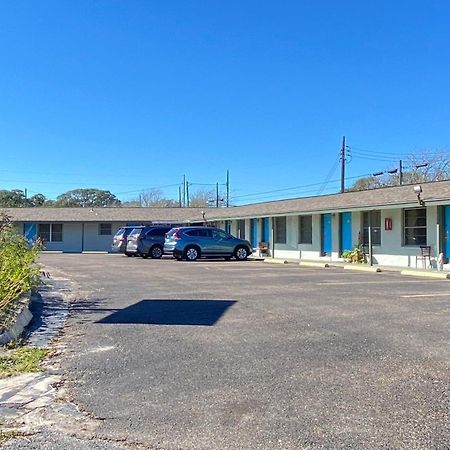 Tropic Motel Aransas Pass Esterno foto