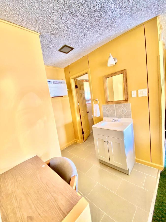 Tropic Motel Aransas Pass Esterno foto