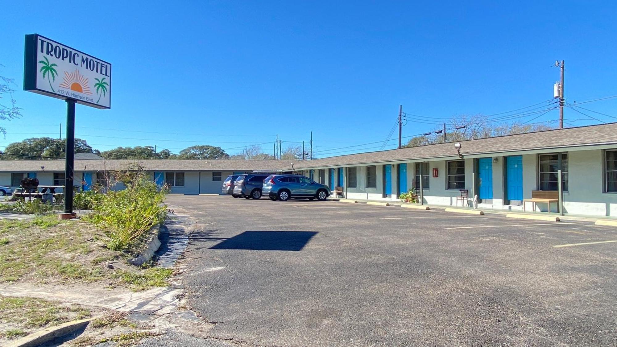 Tropic Motel Aransas Pass Esterno foto